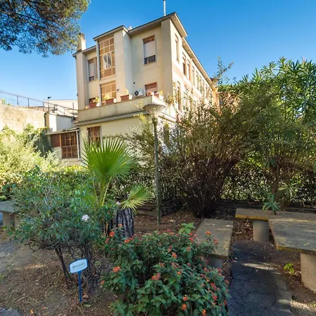 Il Cantico בית הארחה נאפולי